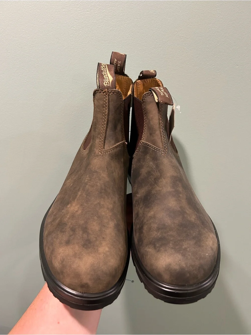 ✨BNWT - Blundstone Men’s Classics #585 - Rustic Brown - size 10✨